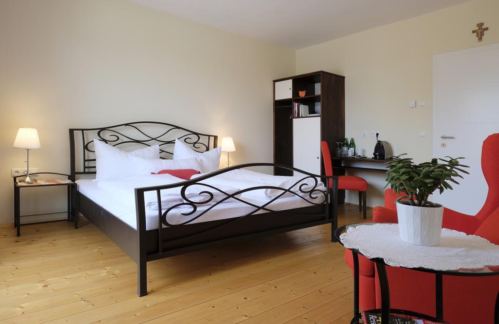 Apartamento Nachtquartier Zur Dankbarkeit Podersdorf am See Exterior foto